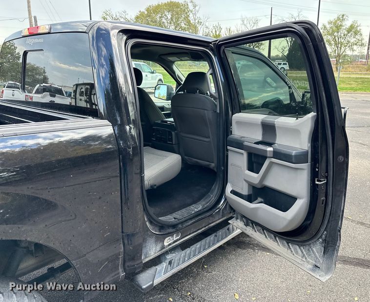 image for item OJ9932 2020 Ford F150 XLT SuperCrew pickup truck