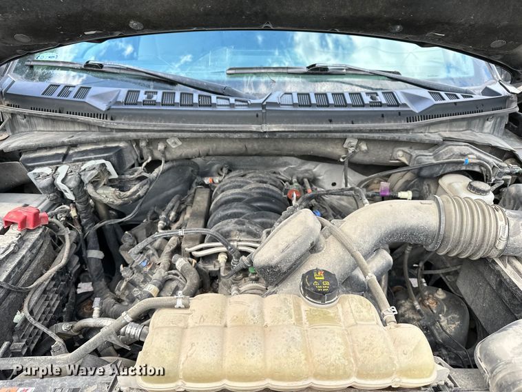 image for item OJ9932 2020 Ford F150 XLT SuperCrew pickup truck