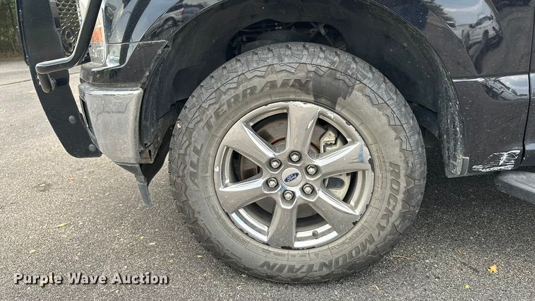 image for item OJ9932 2020 Ford F150 XLT SuperCrew pickup truck