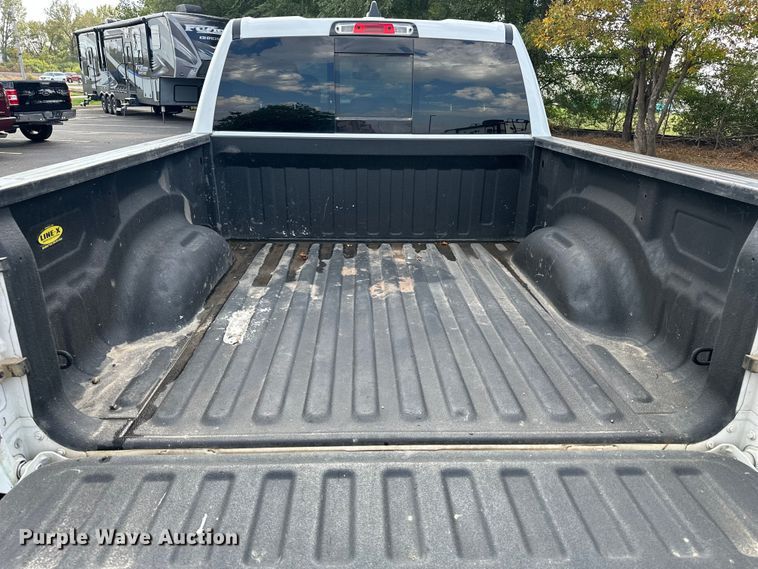 image for item OJ9933 2020 RAM 1500 Big Horn Crew Cab pickup truck