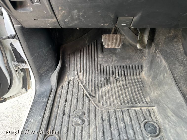 image for item OJ9933 2020 RAM 1500 Big Horn Crew Cab pickup truck