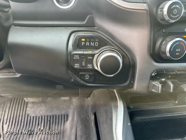 image for item OJ9933 2020 RAM 1500 Big Horn Crew Cab pickup truck