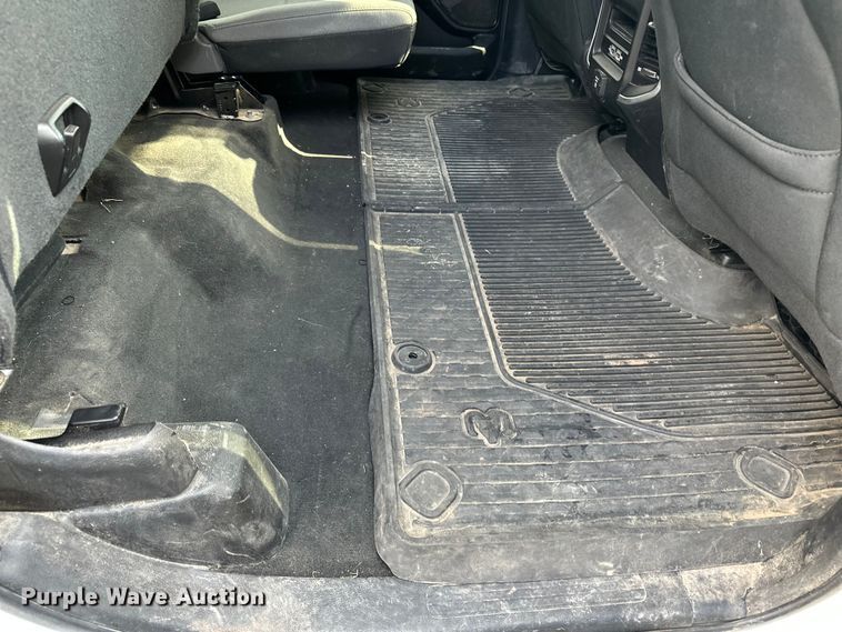 image for item OJ9933 2020 RAM 1500 Big Horn Crew Cab pickup truck