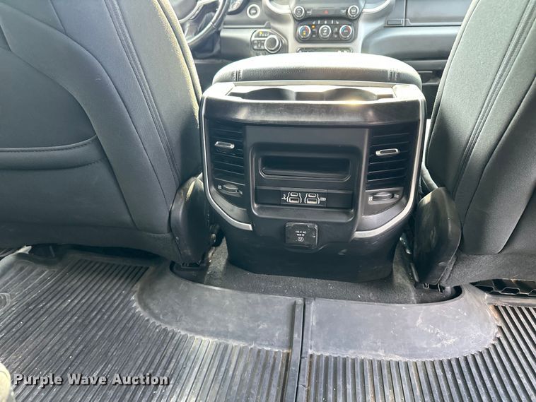 image for item OJ9933 2020 RAM 1500 Big Horn Crew Cab pickup truck