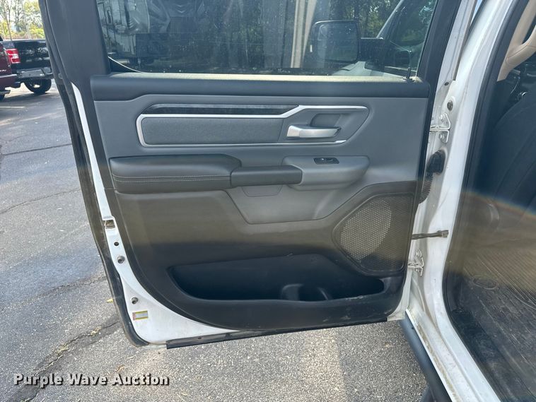 image for item OJ9933 2020 RAM 1500 Big Horn Crew Cab pickup truck