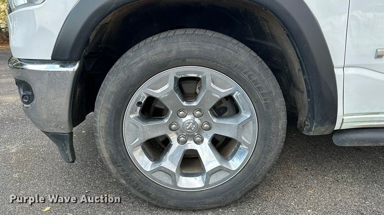 image for item OJ9933 2020 RAM 1500 Big Horn Crew Cab pickup truck