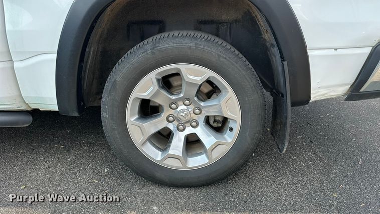 image for item OJ9933 2020 RAM 1500 Big Horn Crew Cab pickup truck