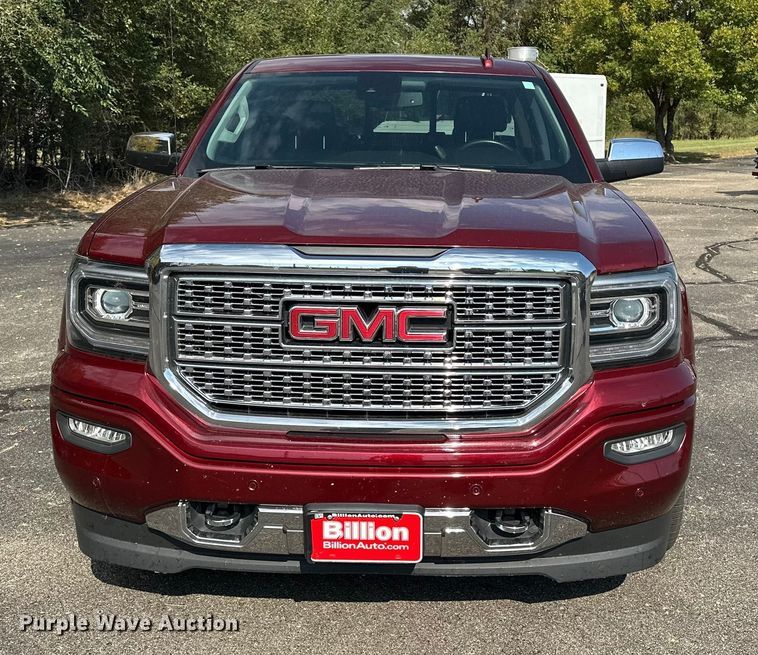 image for item OJ9934 2017 GMC Sierra Denali Crew Cab pickup truck