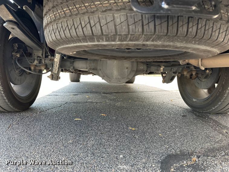 image for item OJ9934 2017 GMC Sierra Denali Crew Cab pickup truck