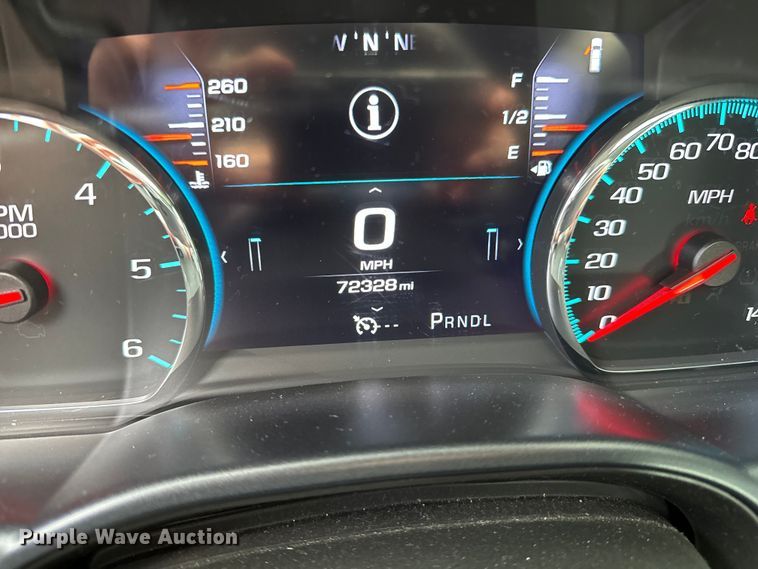 image for item OJ9934 2017 GMC Sierra Denali Crew Cab pickup truck