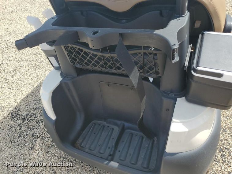 image for item YA0911 2022 Club Car Tempo Connect golf cart