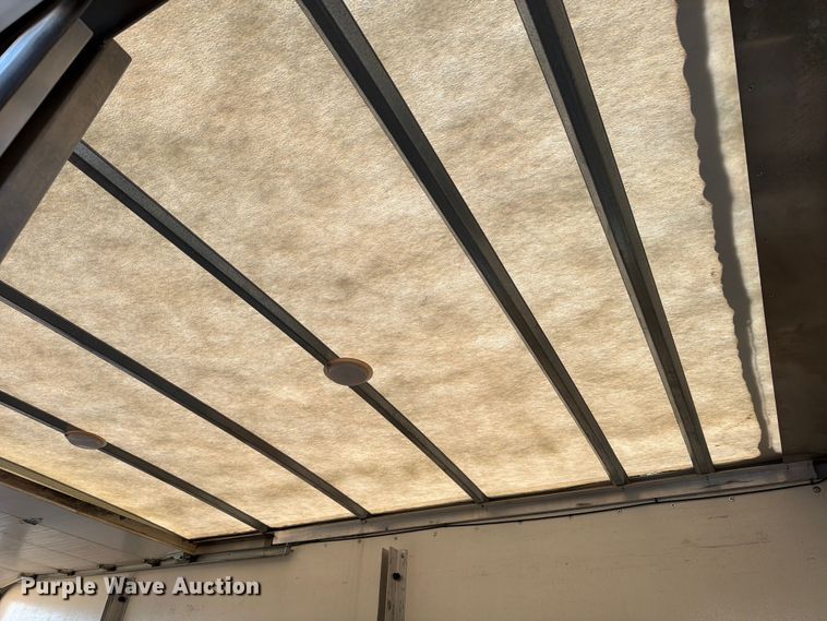 image for item YA1039 2022 Ford E350 Super Duty delivery van