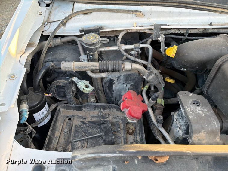 image for item YA1039 2022 Ford E350 Super Duty delivery van