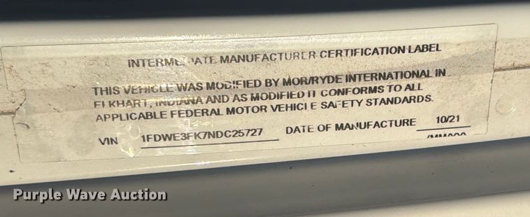 image for item YA1039 2022 Ford E350 Super Duty delivery van