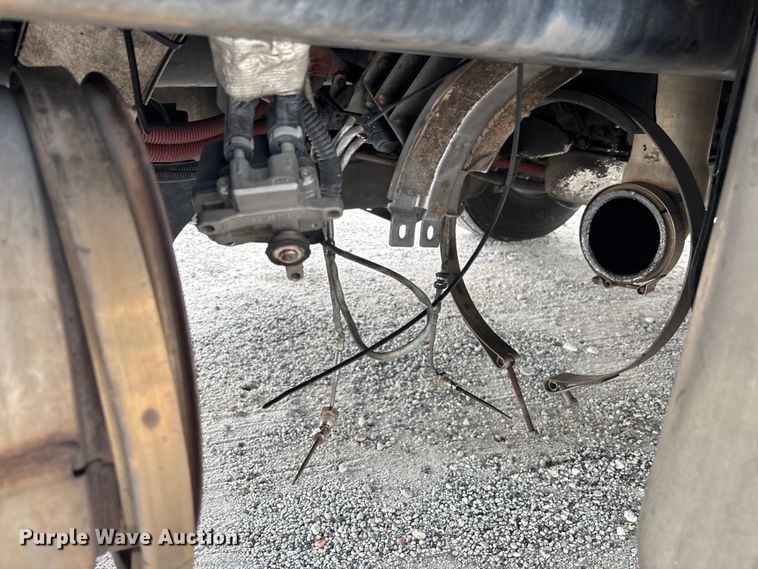 image for item YA1044 2018 Freightliner Business Class M2  box truck