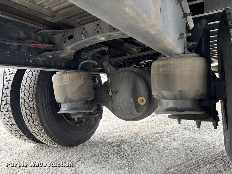 image for item YA1044 2018 Freightliner Business Class M2  box truck