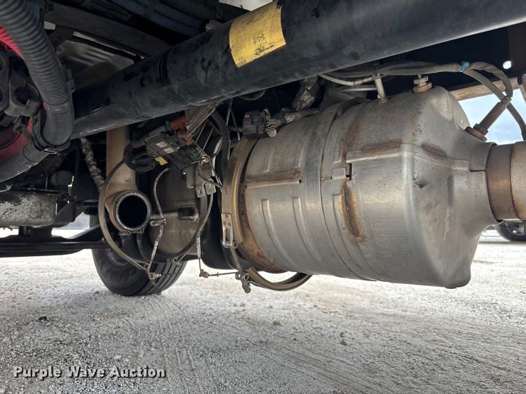 image for item YA1044 2018 Freightliner Business Class M2  box truck