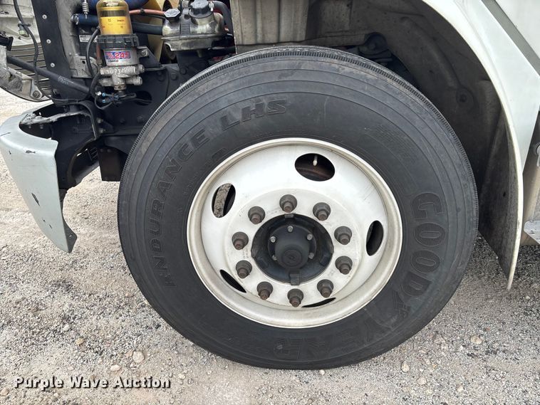 image for item YA1044 2018 Freightliner Business Class M2  box truck