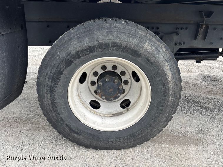 image for item YA1044 2018 Freightliner Business Class M2  box truck