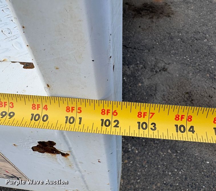 image for item YA1256 2011 International 4300 forestry bucket truck