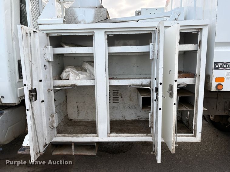 image for item YA1256 2011 International 4300 forestry bucket truck