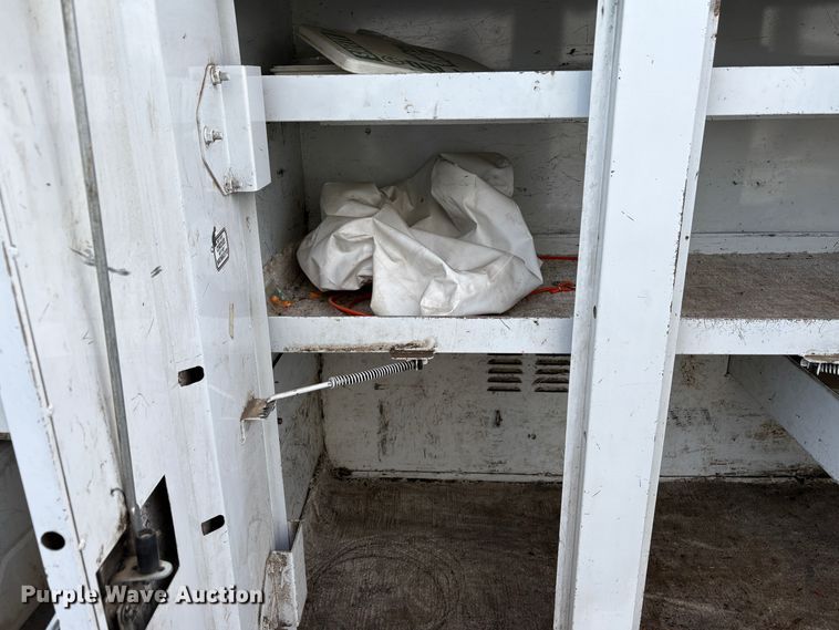 image for item YA1256 2011 International 4300 forestry bucket truck