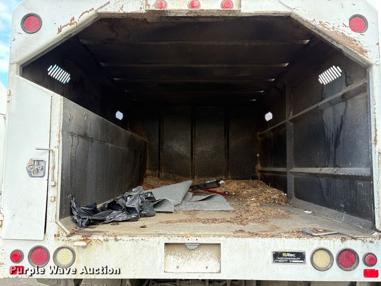 image for item YA1256 2011 International 4300 forestry bucket truck