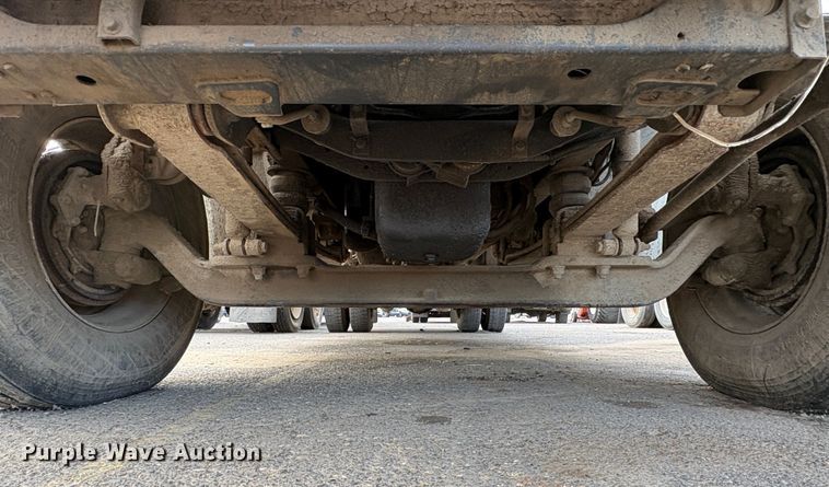 image for item YA1256 2011 International 4300 forestry bucket truck