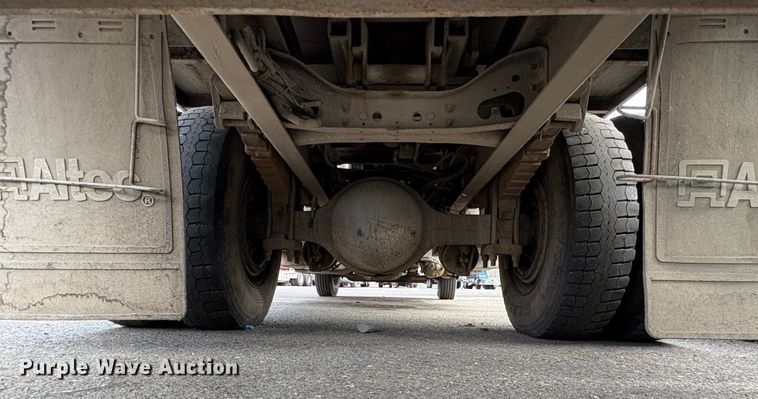 image for item YA1256 2011 International 4300 forestry bucket truck