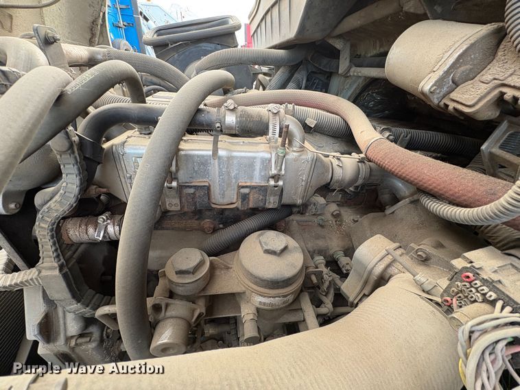 image for item YA1256 2011 International 4300 forestry bucket truck