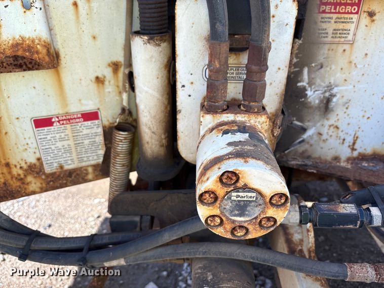 image for item YA1282 2017 Bandit 200UC wood chipper