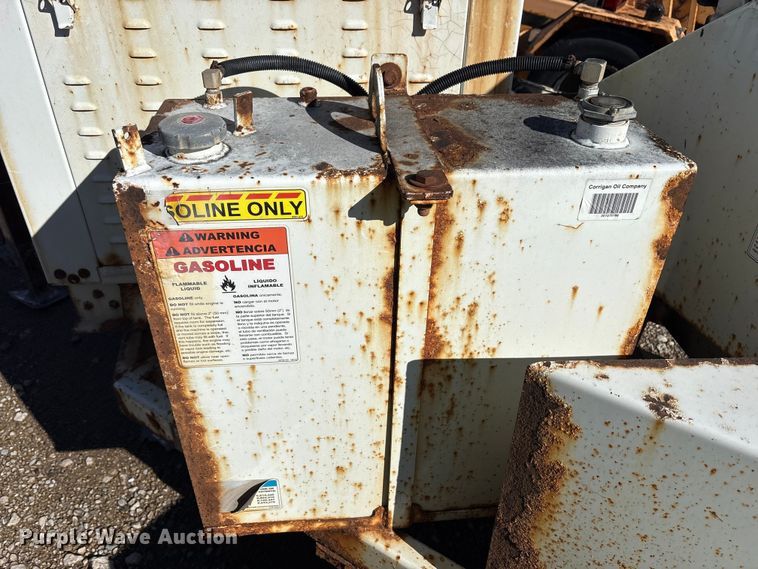 image for item YA1282 2017 Bandit 200UC wood chipper