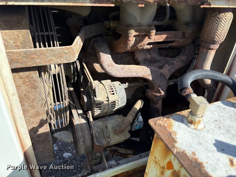 image for item YA1282 2017 Bandit 200UC wood chipper