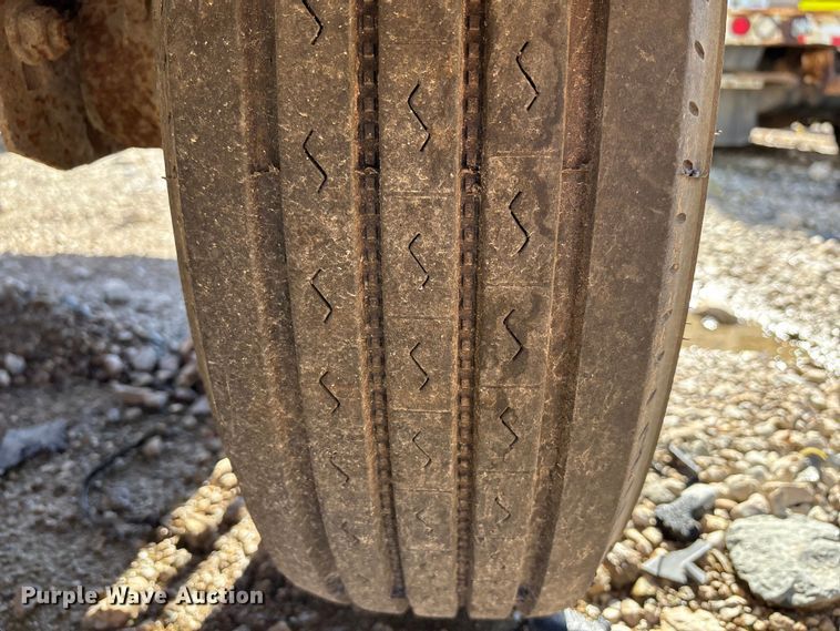 image for item YA1282 2017 Bandit 200UC wood chipper