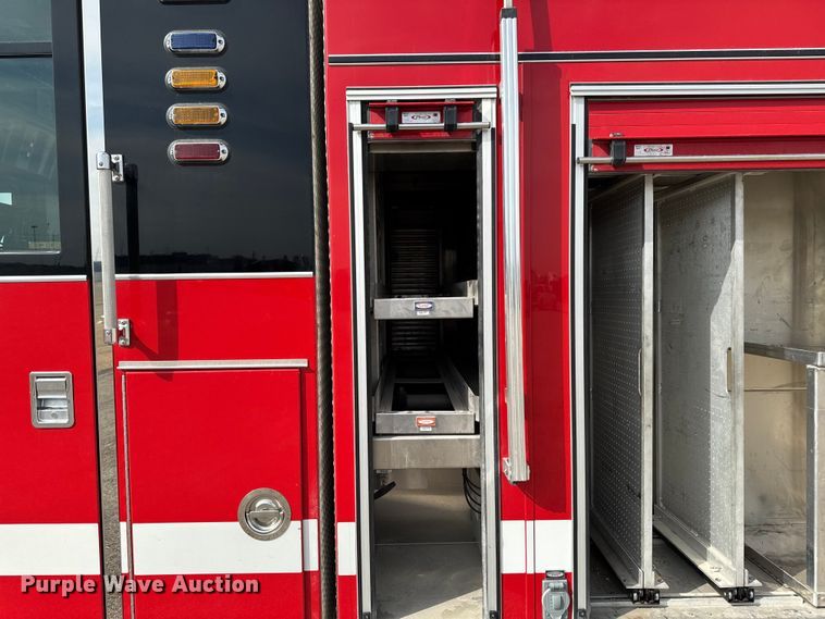 image for item YA1350 2007 Pierce Enforcer pumper fire truck