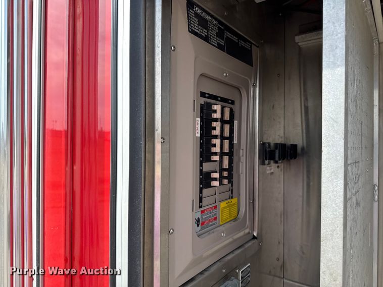 image for item YA1350 2007 Pierce Enforcer pumper fire truck