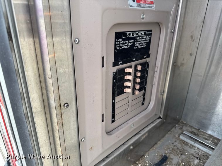 image for item YA1350 2007 Pierce Enforcer pumper fire truck