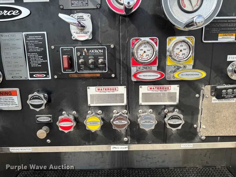 image for item YA1350 2007 Pierce Enforcer pumper fire truck