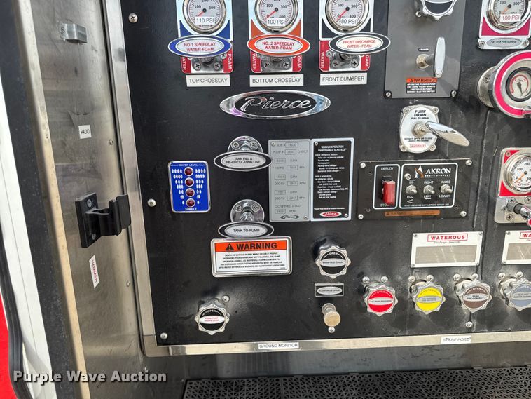 image for item YA1350 2007 Pierce Enforcer pumper fire truck