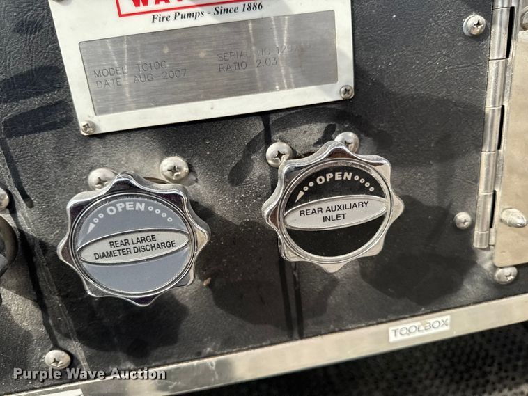 image for item YA1350 2007 Pierce Enforcer pumper fire truck