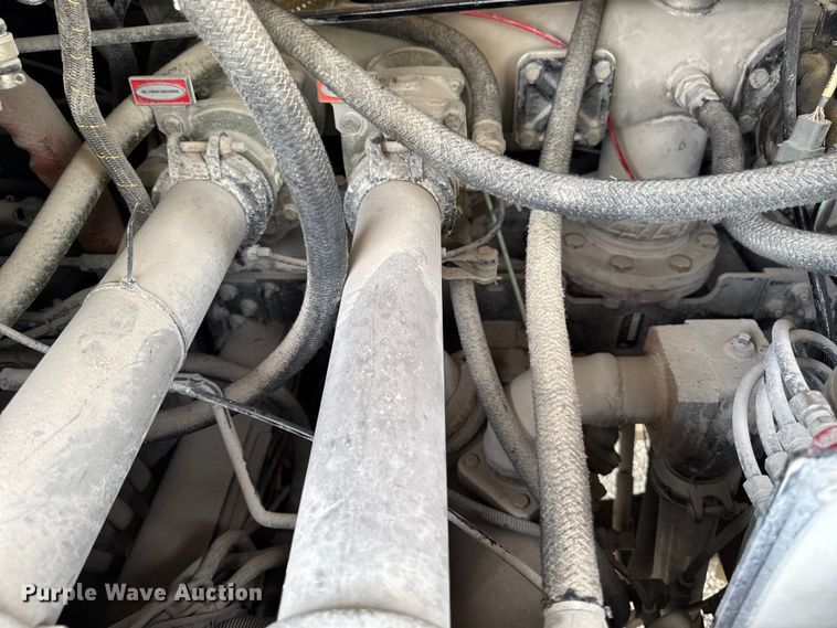 image for item YA1350 2007 Pierce Enforcer pumper fire truck