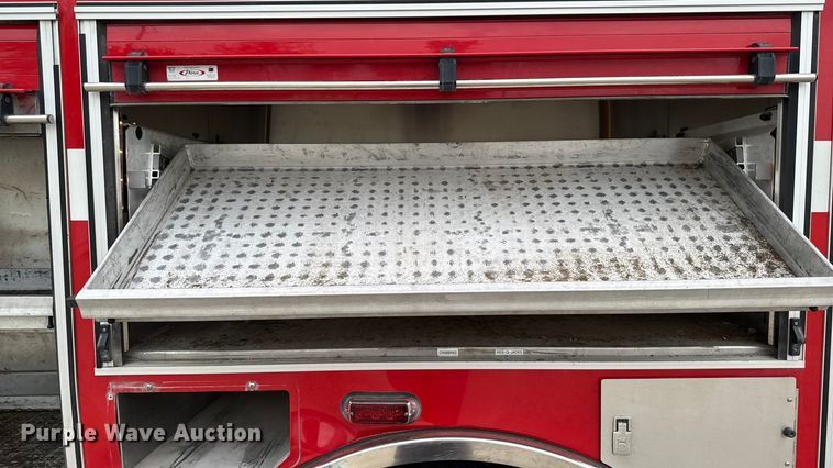 image for item YA1350 2007 Pierce Enforcer pumper fire truck