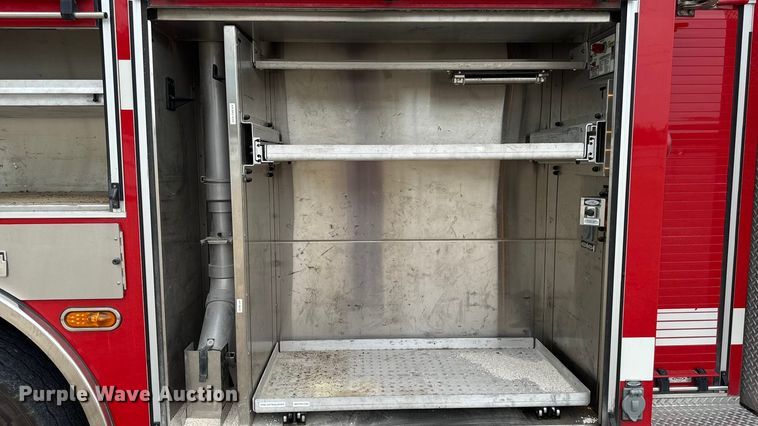 image for item YA1350 2007 Pierce Enforcer pumper fire truck