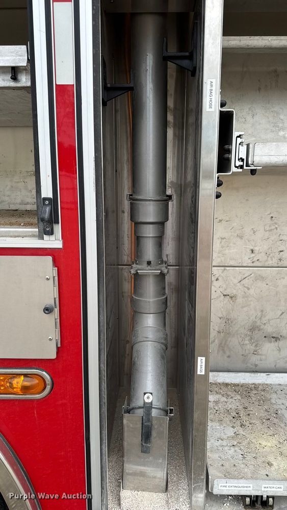 image for item YA1350 2007 Pierce Enforcer pumper fire truck