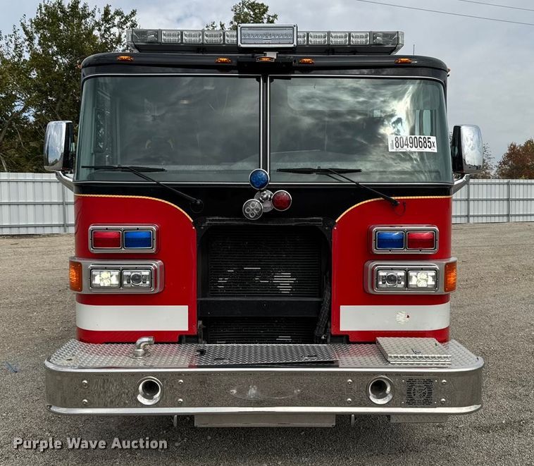 image for item YA1350 2007 Pierce Enforcer pumper fire truck