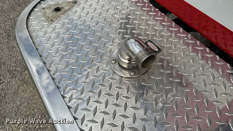 image for item YA1350 2007 Pierce Enforcer pumper fire truck