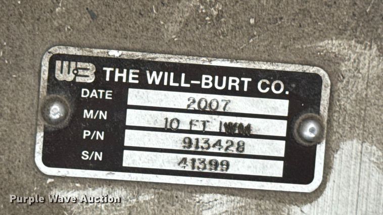 image for item YA1350 2007 Pierce Enforcer pumper fire truck