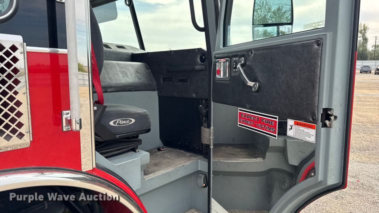 image for item YA1350 2007 Pierce Enforcer pumper fire truck