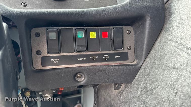 image for item YA1350 2007 Pierce Enforcer pumper fire truck