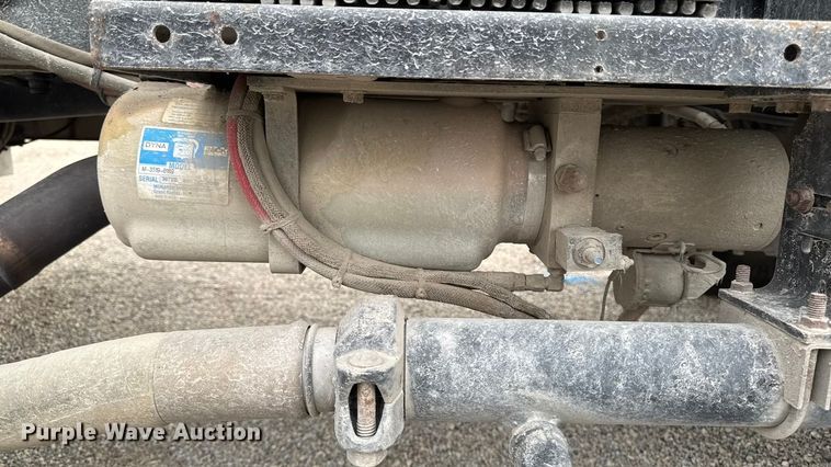 image for item YA1350 2007 Pierce Enforcer pumper fire truck